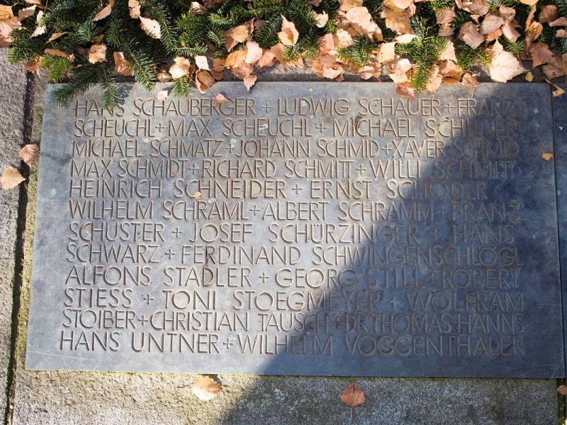 Passau Innstadt Heldenfriedhof