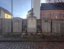 Kriegerdenkmal in Tiefenbach, Kirche